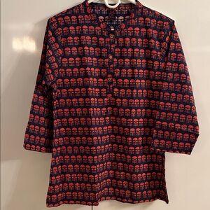 Women’s Navy and Red Patterned Shirt